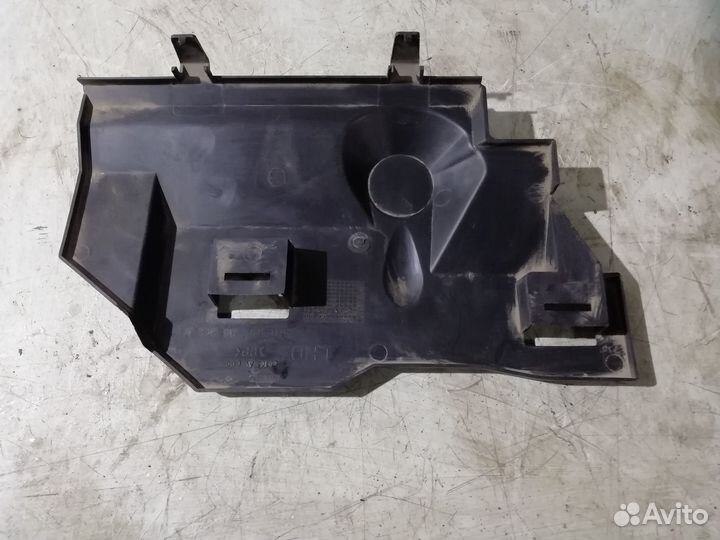 Накладка передней панели Nissan Primera P12