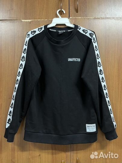 Свитшот Unaffected