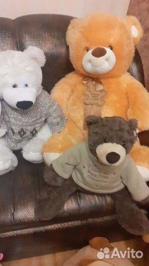 Большие плюшевые медведи