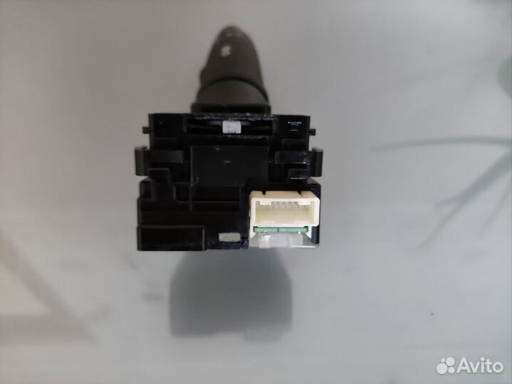 Блок подрулевых переключателей Nissan