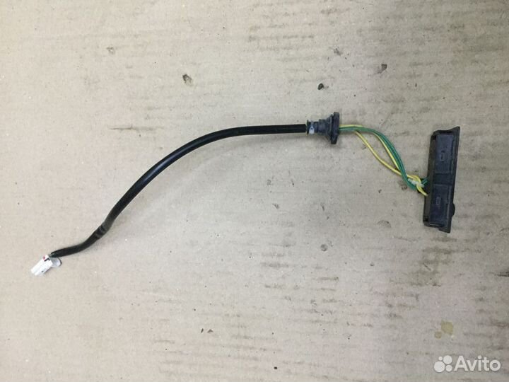 Кнопка открывания багажника X-Trail T32 14-22