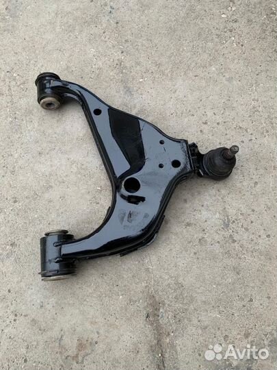 Рычаг toyota hilux Pick Up