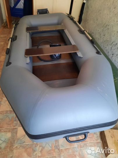 Надувная лодка