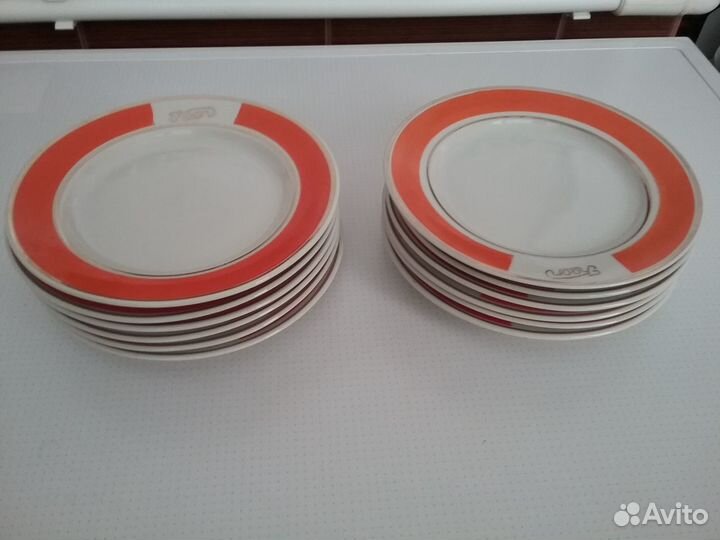 Тарелки Октябрьский фарфоровый завод