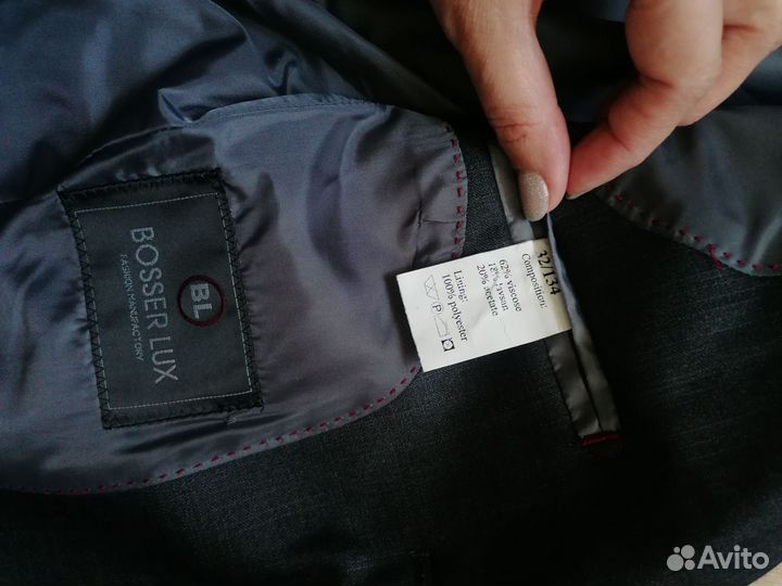 Пиджак школьный и рубашка на мальчика 128-134