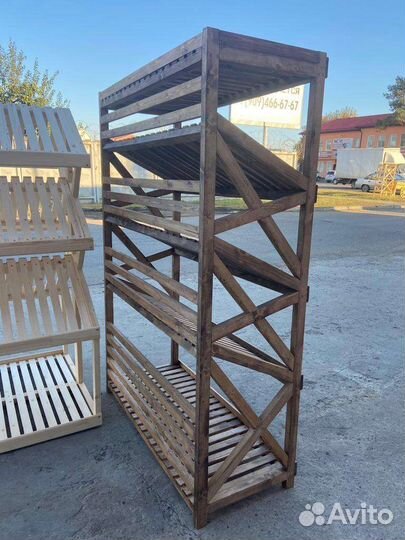 Стеллаж из массива дерева