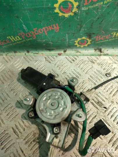 Стеклоподъемник передней правой двери Chevrolet