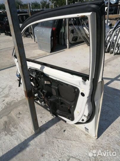 Дверь передняя правая Mazda 6 GG