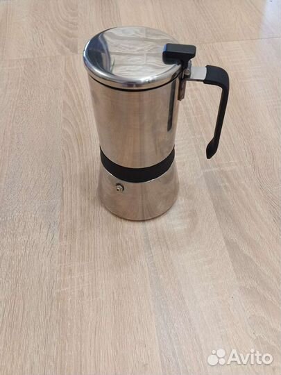 Гейзерная кофеварка