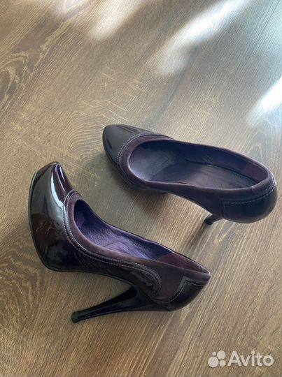Туфли женские 37 размер лак