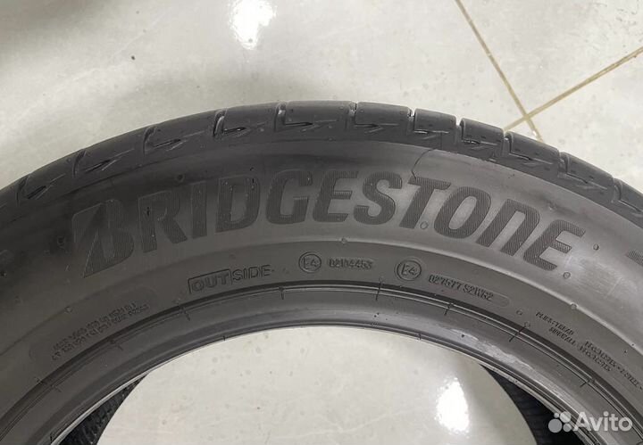Bridgestone Turanza T005 215/60 R16 95V
