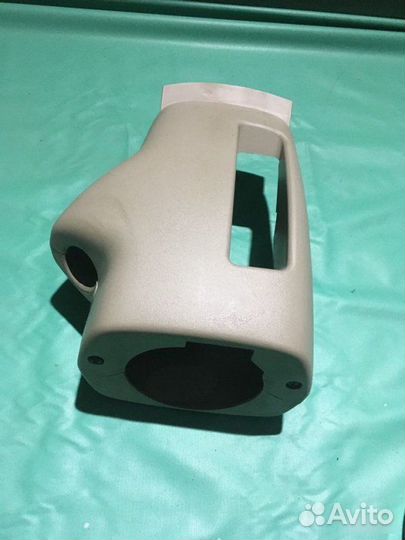 Кожух рулевой колонки Toyota Raum