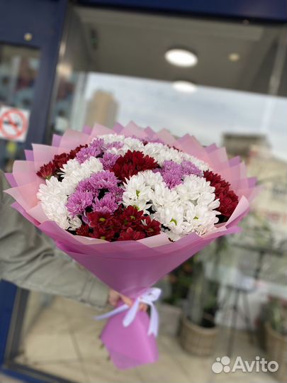 Букет из кустовая хризантема