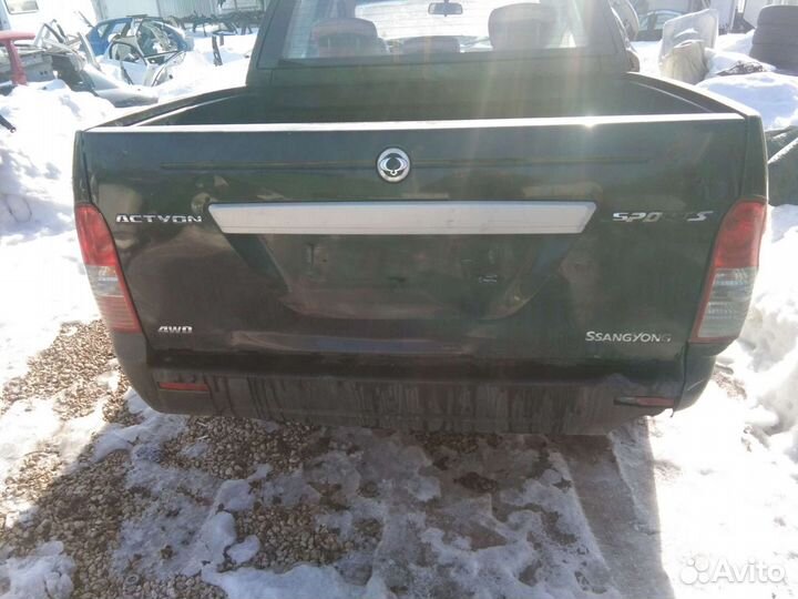Кузов по частям Санг Енг Актион Спорт