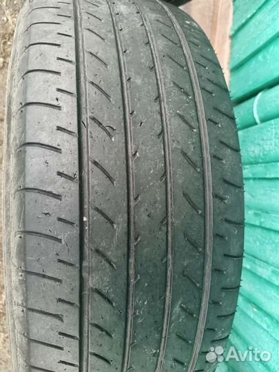 Yokohama BluEarth E51 225/60 R18