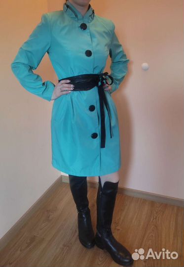 Плащ женский