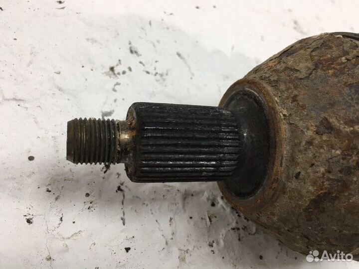 Привод передний левый Audi A1 1.4 tfsi 2017