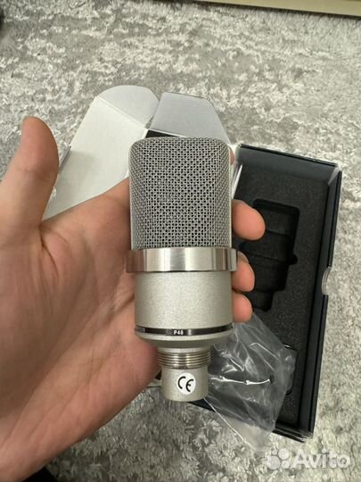 Студийный микрофон Neumann TLM 102(Чек имеется)