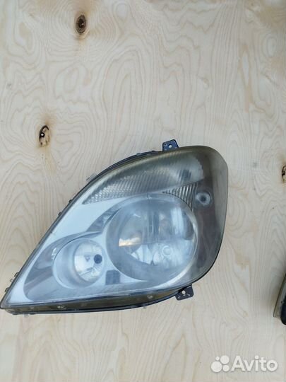 Фары передние на mercedes sprinter 906 кузов