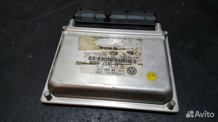 Блок управления пневмоподвеской Porsche Cayenne