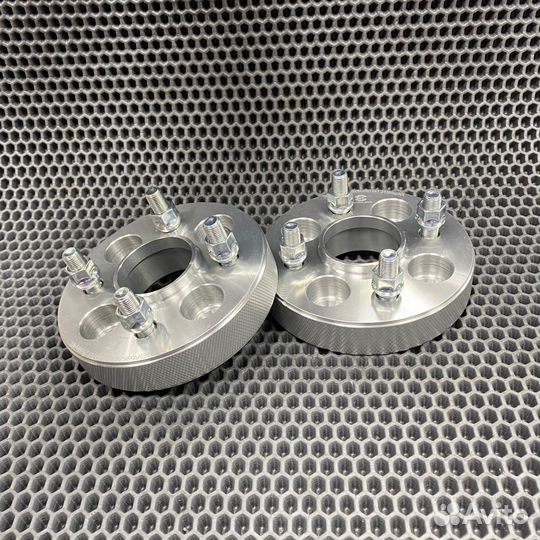 Проставки 4х98 30мм цо58.6. Полный комплект 4шт