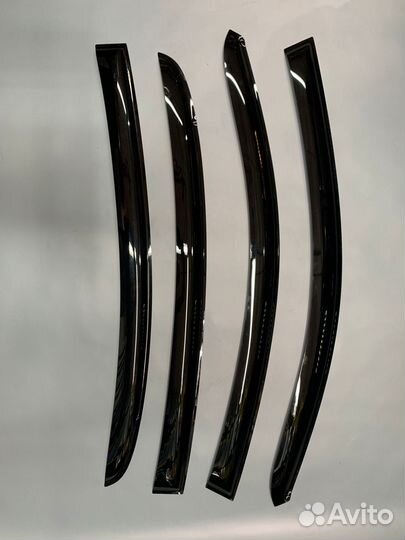 Дефлекторы на окна для Toyota Camry 70