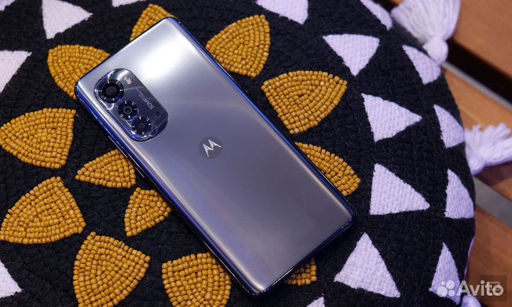 Motorola edge 2022