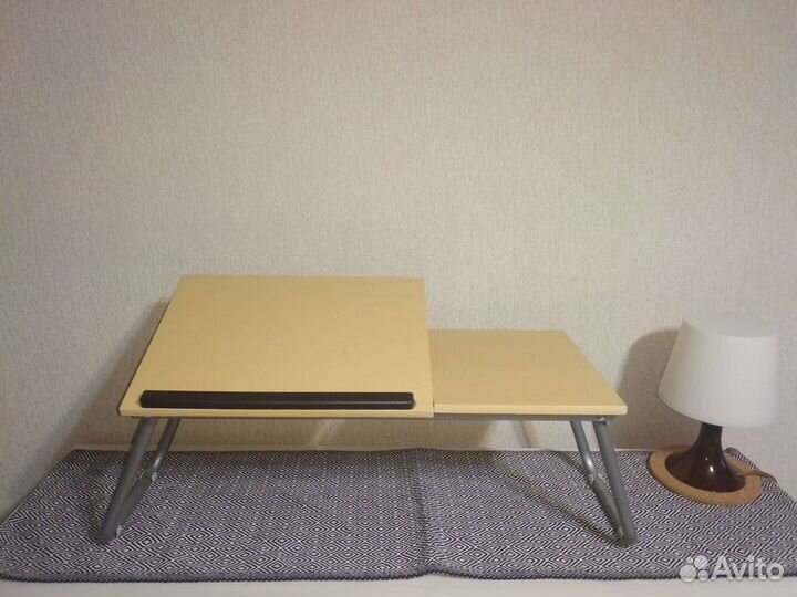 Складной столик для ноутбука
