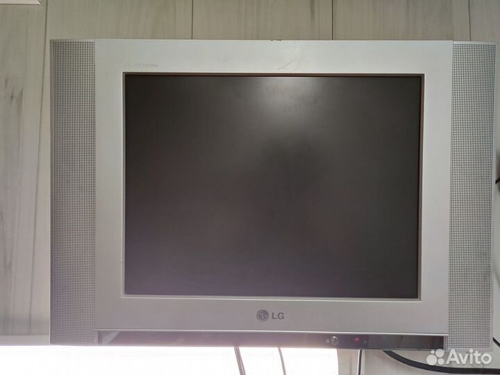 Телевизор/монитор LG Flatron RZ-15LA66