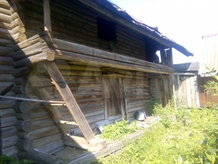 Дом 40 м² на участке 50 сот.