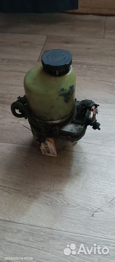 Opel zafira b эгур TRW