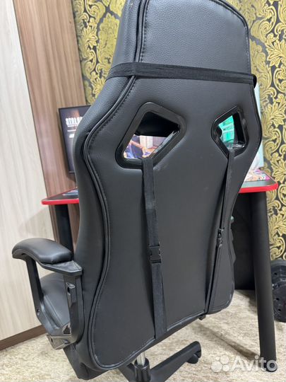 Игровое кресло Zombie Drive