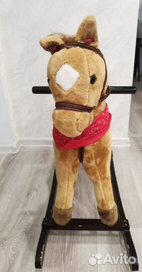 Качалка лошадь