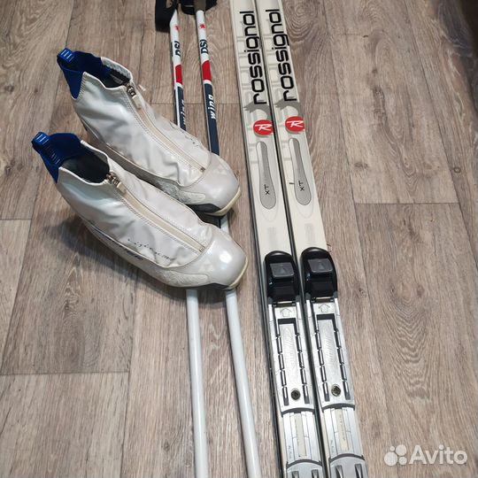 Rossignol лыжи беговые, палки,ботинки