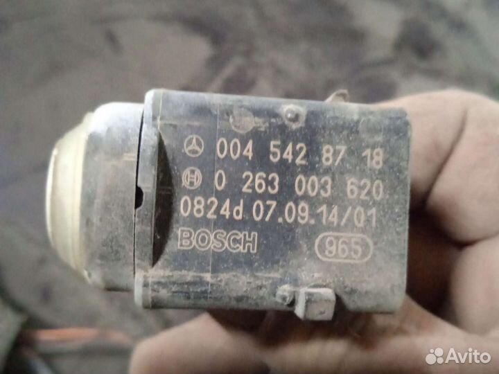 Датчик парковки парктроник Mercedes 0045428718
