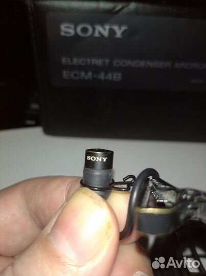 Петличный микрофон sony