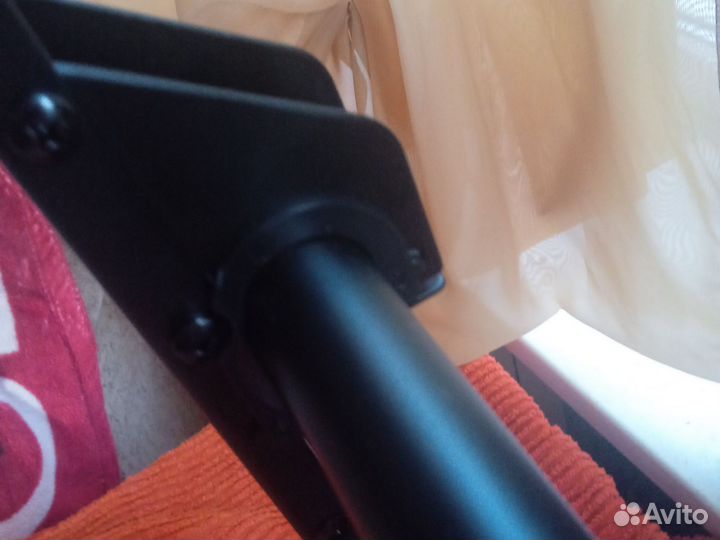 Кронштейн для телевизора настольный