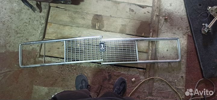 Решетка радиатора хромовая