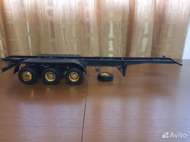 Продам редкую сборную модель грузовика. 13000р