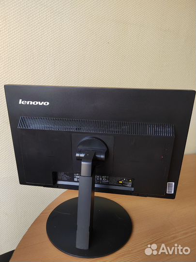 Монитор Lenovo T2254pC