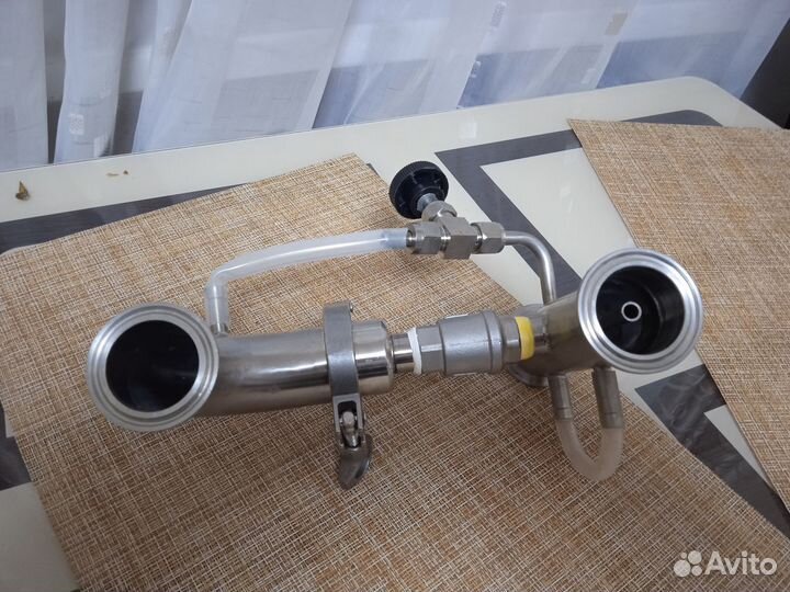 Универсальный узел отбора по пару и жидкости