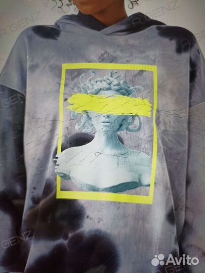 Экслюзивный спортивный костюм