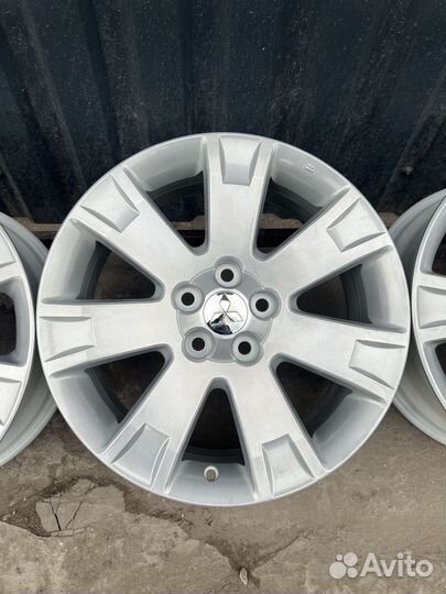 Диски Mitsubishi R18 5/114.3 Оригинал