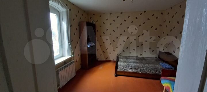 Комната 27,7 м² в 2-к., 1/1 эт.