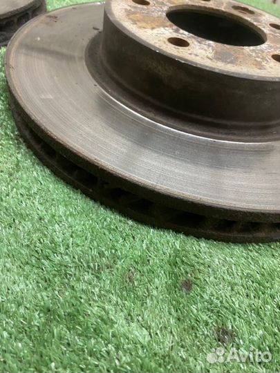 Комплект тормозов передний Volkswagen Touareg 7L