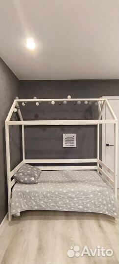 Кроватка домик