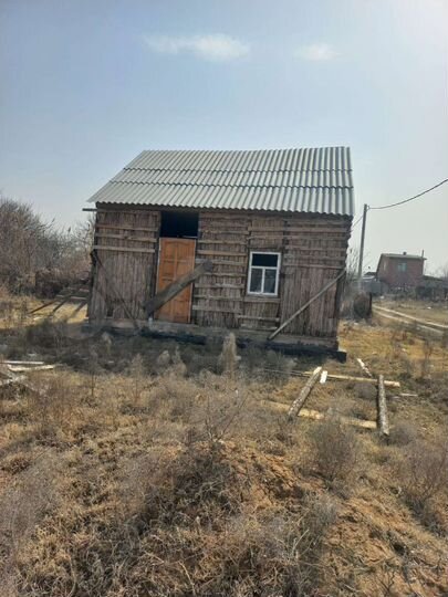 Дом 25 м² на участке 6 сот.