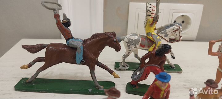 Солдатики из СССР Индейцы Ковбои Польша 70-80 год