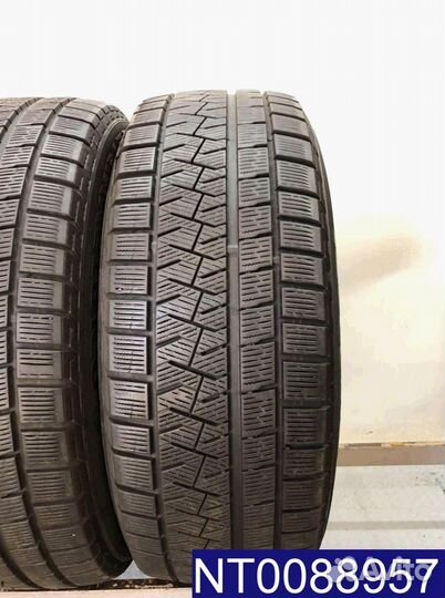 Pirelli Ice Asimmetrico 215/55 R17 94Q