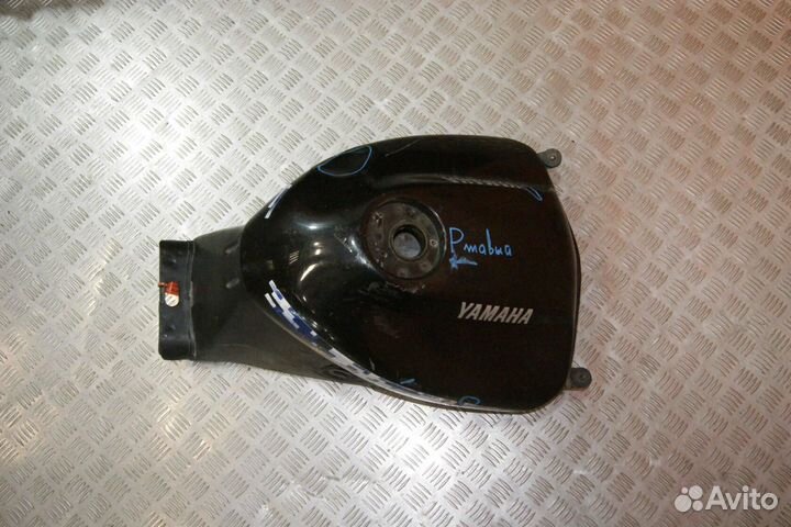 Бензобак Yamaha TDM850-1